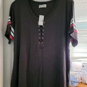 Maurices Size XL shirt. Brand new with tags